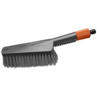 Щетка Gardena Cleansystem Hand Brush M мягкая, подключается к водопроводу, для небольших поверхностей