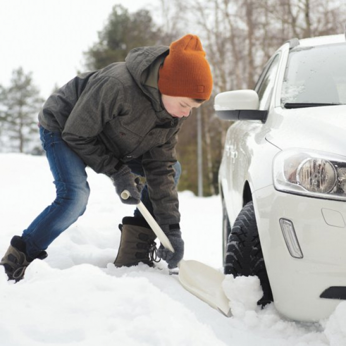 лопата fiskars снеговая автомобильная