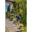 Щетка Gardena Cleansystem Handle Brush с мягкой гибкой ручкой, предназначенная для больших и деликатных поверхностей