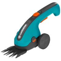 Комплект аккумуляторных газонных ножниц Gardena ClassicCut Li с телескопической рукояткой