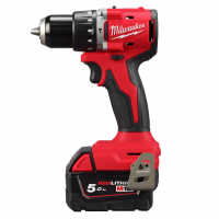 Аккумуляторная компактная ударная дрель-шуруповерт Milwaukee M18 BLPDRC-502C